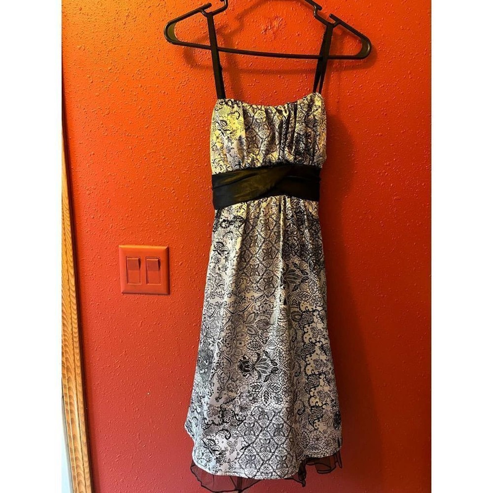 Studio Y Black and Gray Dress Juinors 5
